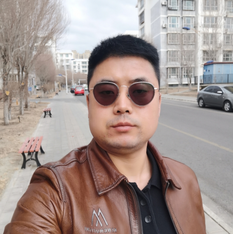 月下听风的第一张照片--平顶山相亲服务中心