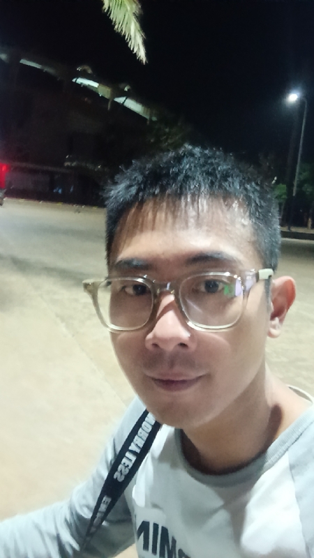 龙龙的第一张照片--平顶山相亲服务中心