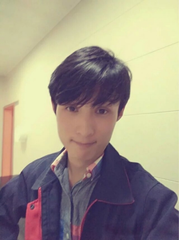 阿龙的第一张照片--平顶山相亲服务中心