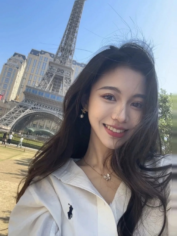 Anna的第一张照片--平顶山相亲服务中心