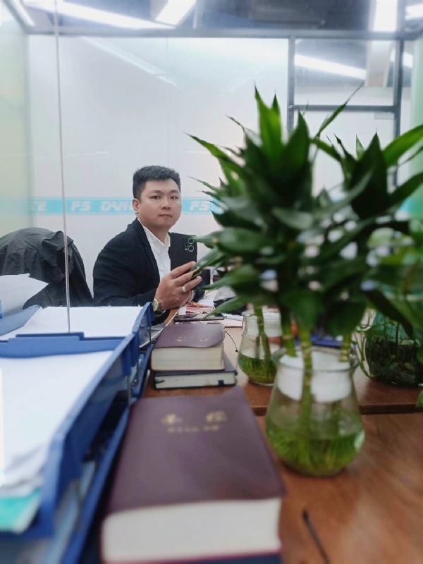 杨某人的第一张照片--平顶山相亲服务中心