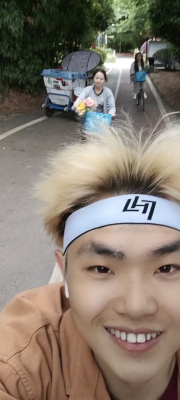 求安稳的第一张照片--平顶山相亲服务中心