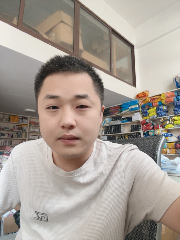 五是五的第三张照片--平顶山相亲服务中心