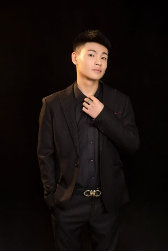 刘小船的第一张照片--平顶山相亲服务中心