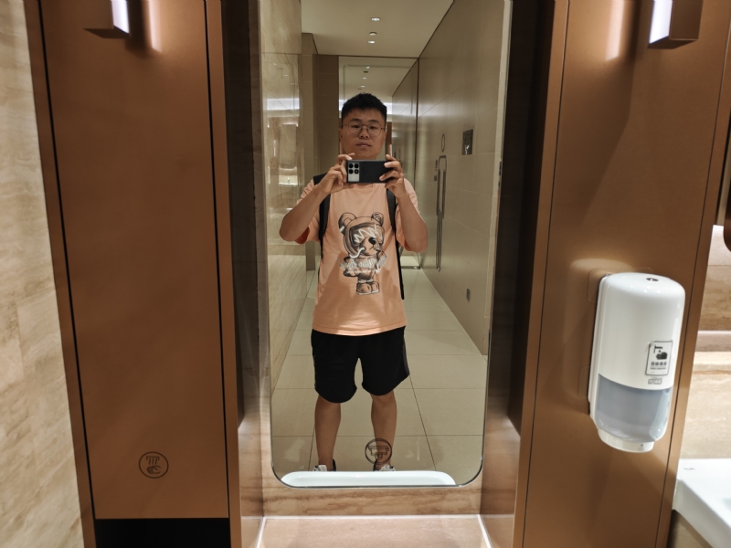 麒麟区幼儿园扛把子的第二张照片--平顶山相亲服务中心