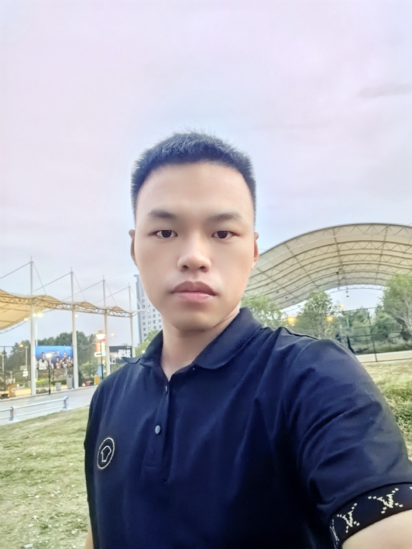 心中有你的第二张照片--平顶山相亲服务中心