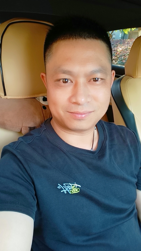 影子的第二张照片--平顶山相亲服务中心