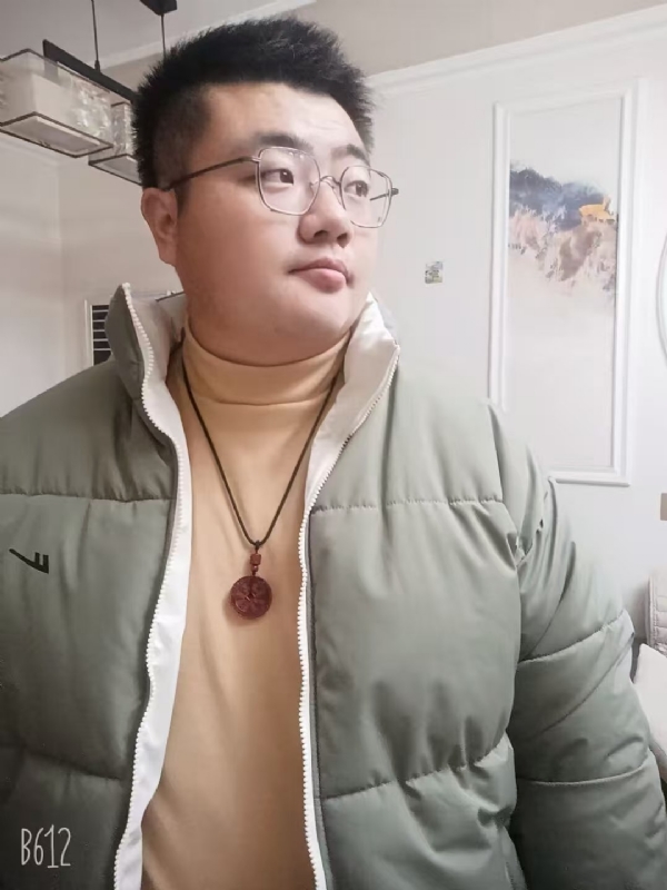 浦宁先生的第一张照片--平顶山相亲服务中心