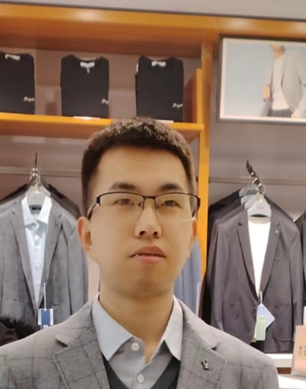 吴桐的第一张照片--平顶山相亲服务中心