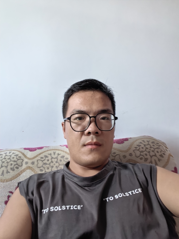 卫TF的第三张照片--平顶山相亲服务中心