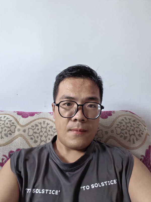 卫TF的第四张照片--平顶山相亲服务中心