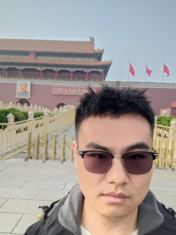 喧嚣的风的第一张照片--平顶山相亲服务中心