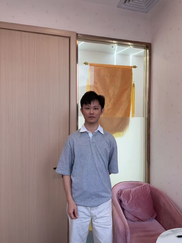 小叶子的第一张照片--平顶山相亲服务中心