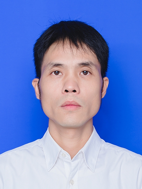 魅力中年的第一张照片--平顶山相亲服务中心