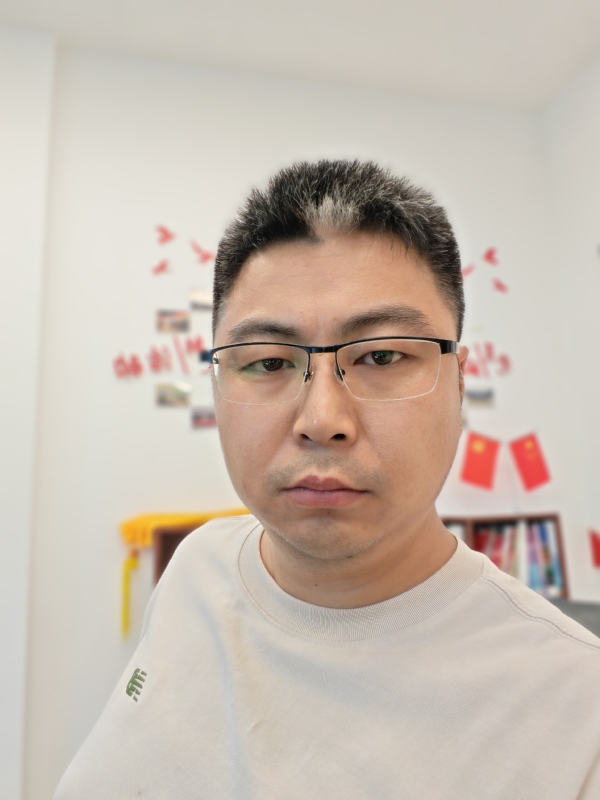 苦海寻舟的第一张照片--平顶山相亲服务中心