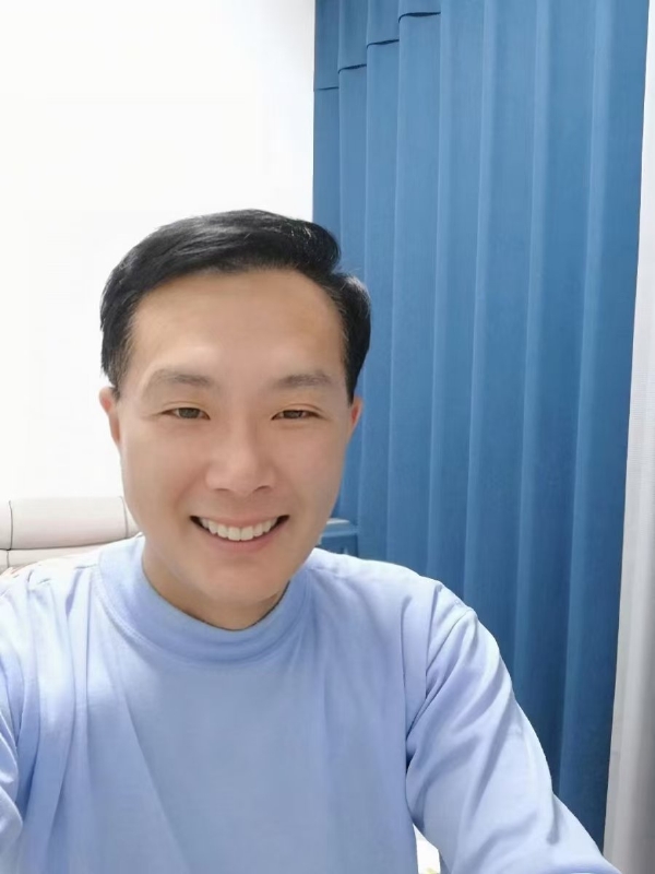 枫叶的第三张照片--平顶山相亲服务中心