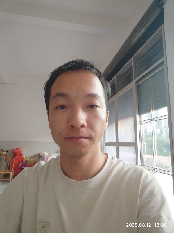 杨培鑫的第一张照片--平顶山相亲服务中心