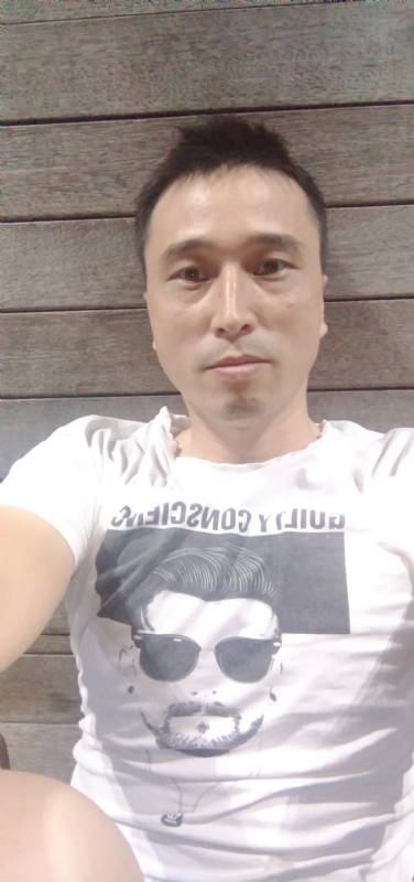 笑看一切的第一张照片--平顶山相亲服务中心