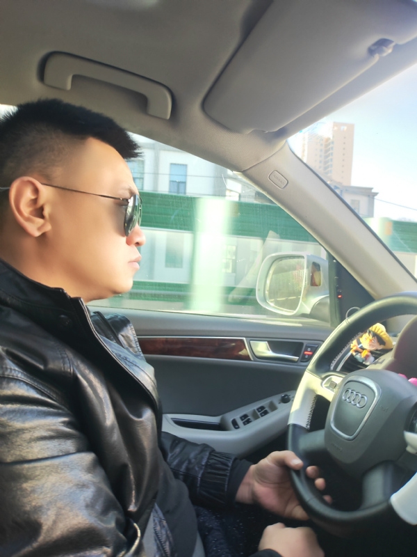 Mr陈的第一张照片--平顶山相亲服务中心