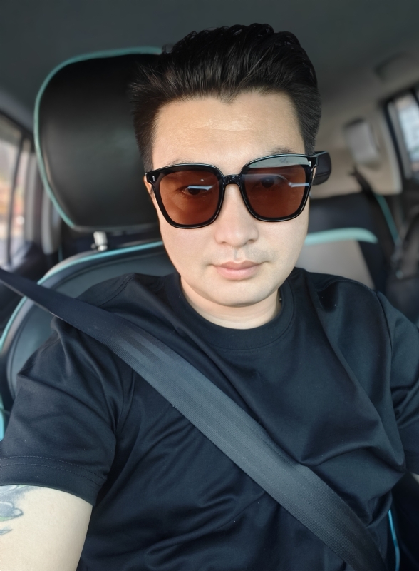 凡哥的第一张照片--平顶山相亲服务中心