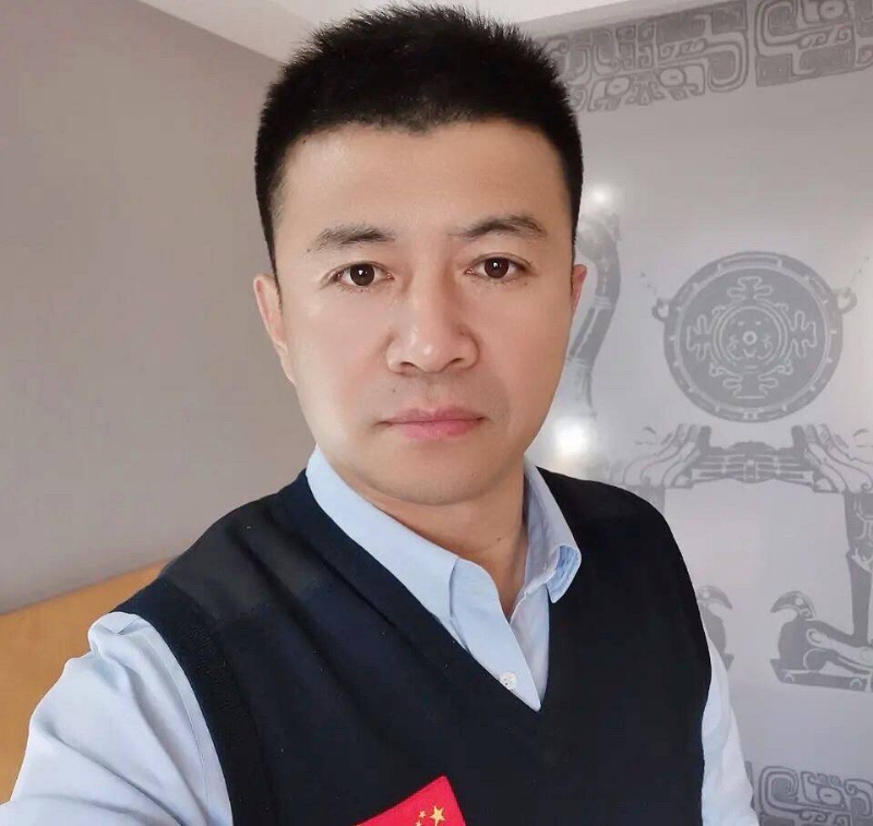 生在红旗下的第二张照片--平顶山相亲服务中心