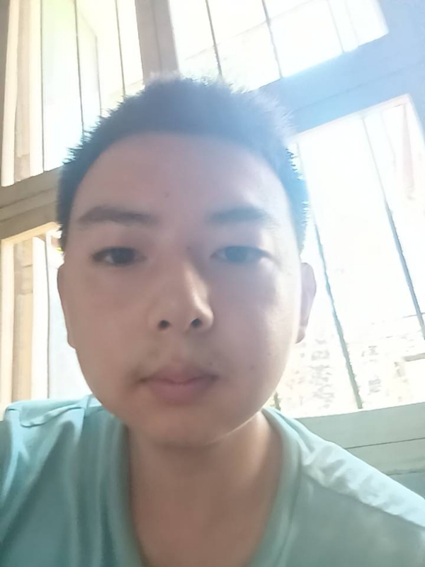 小黄的第二张照片--平顶山相亲服务中心