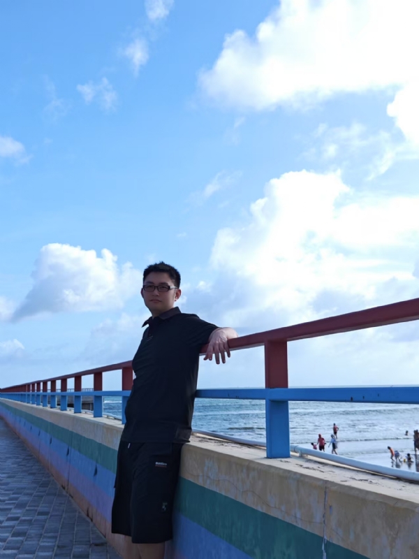 威wei的第二张照片--平顶山相亲服务中心