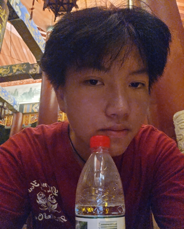 雨豫余的第一张照片--平顶山相亲服务中心