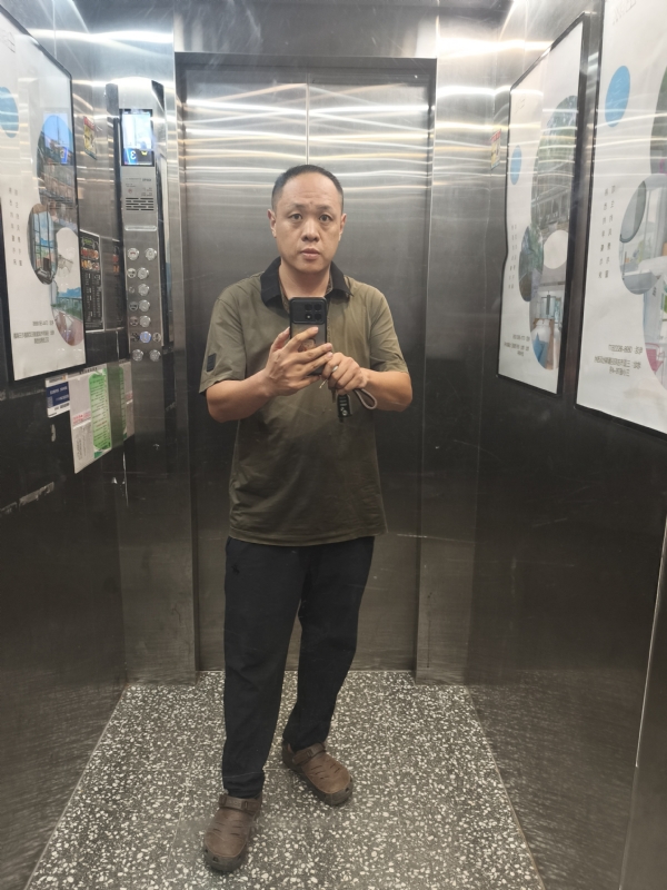 苏谋的第一张照片--平顶山相亲服务中心