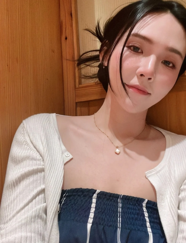 lina的第一张照片--平顶山相亲服务中心