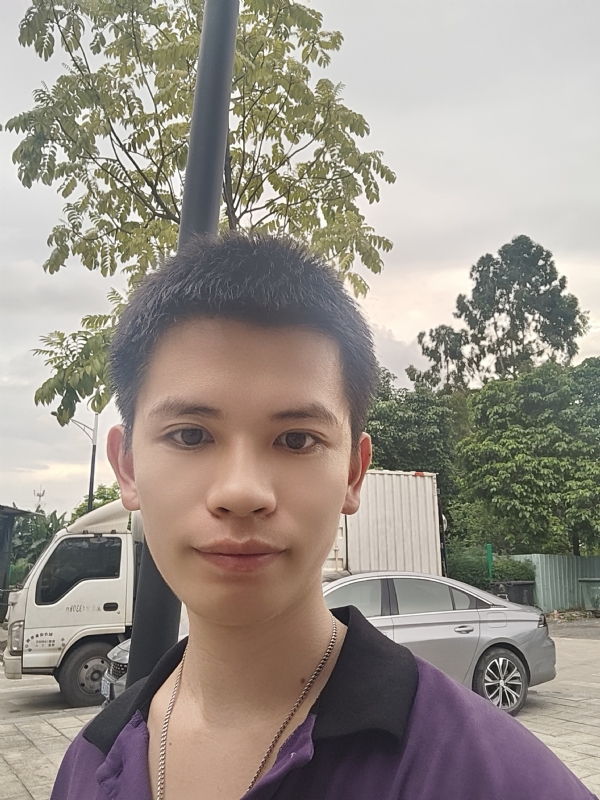 LWX的第一张照片--平顶山相亲服务中心