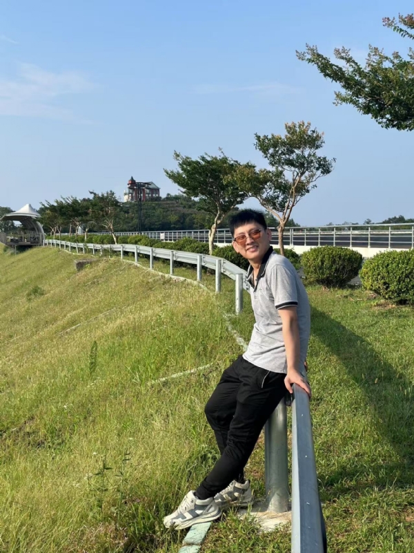 悠人的第一张照片--平顶山相亲服务中心