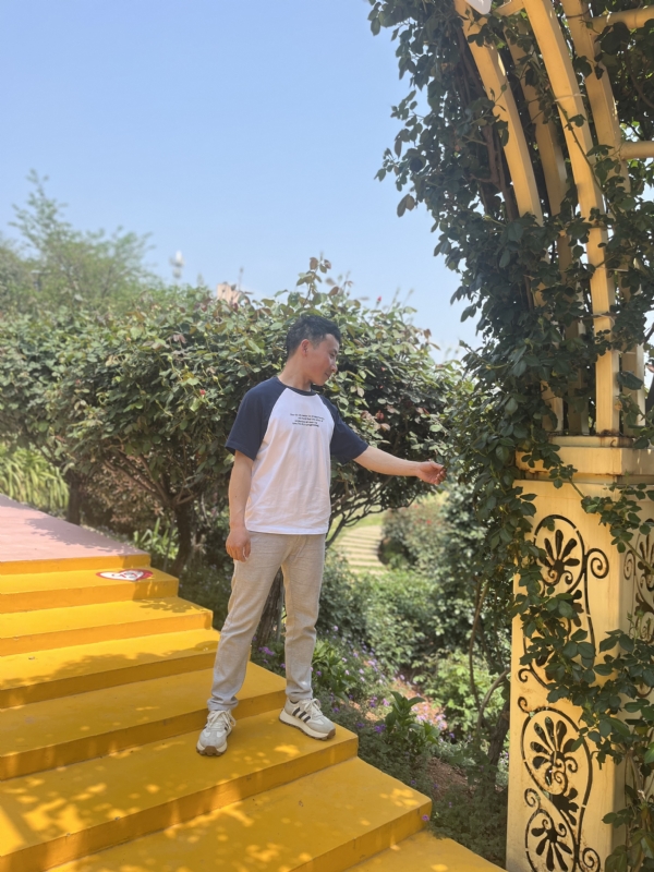 罗湘的第一张照片--平顶山相亲服务中心