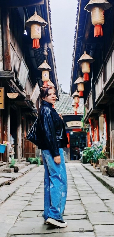 宛霞的第五张照片--平顶山相亲服务中心