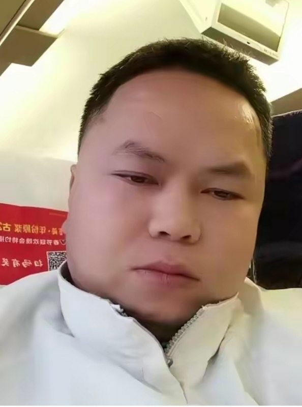 邂逅另一半的第一张照片--平顶山相亲服务中心