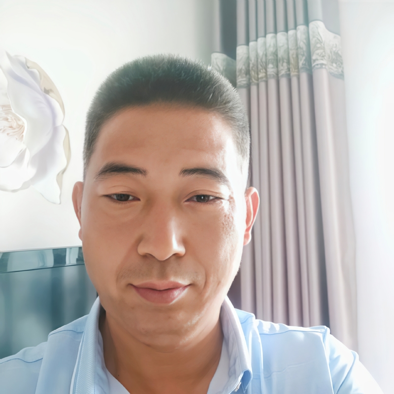 雨中漫步的第一张照片--平顶山相亲服务中心