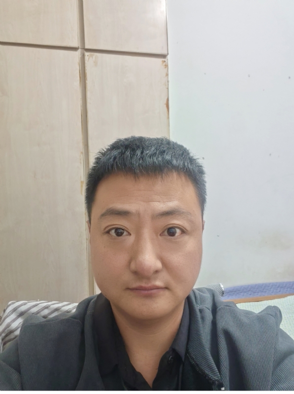 追爱大叔的第一张照片--平顶山相亲服务中心