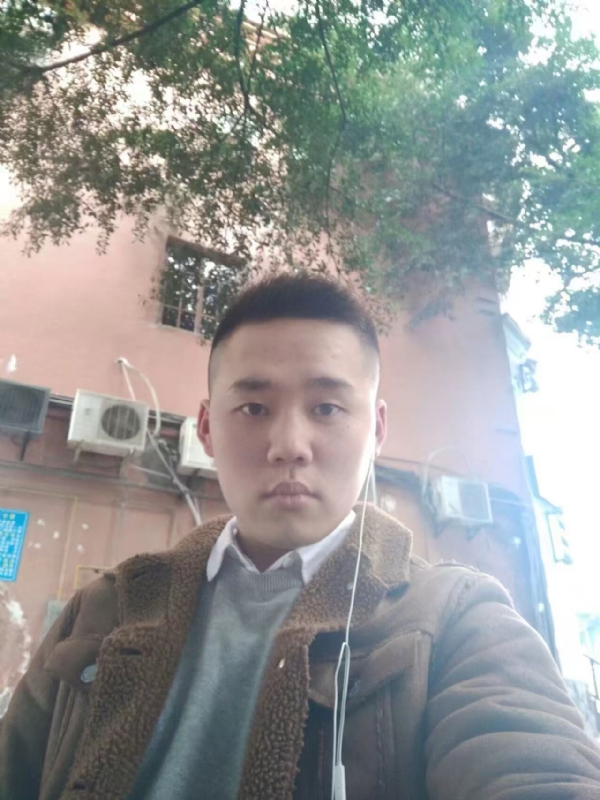 想了很久的男人的第一张照片--平顶山相亲服务中心