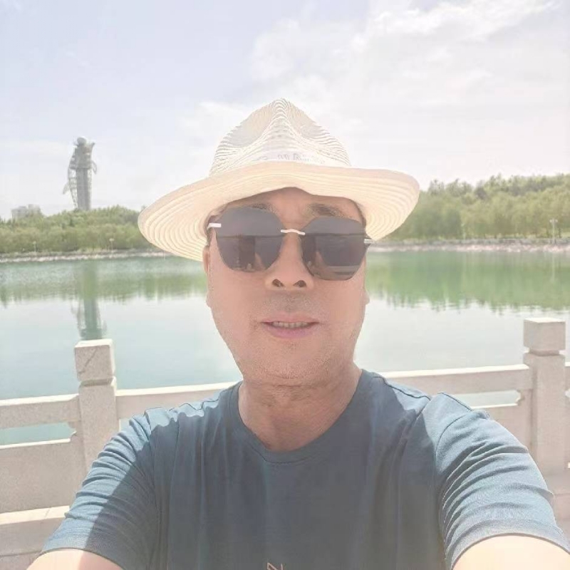 有钱人的第二张照片--平顶山相亲服务中心