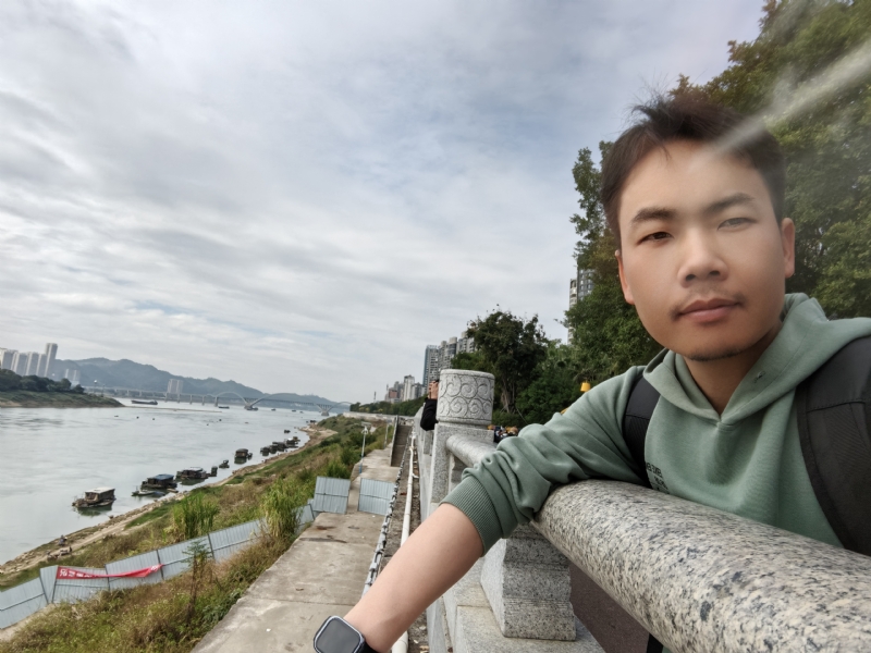 向往爱情的第三张照片--平顶山相亲服务中心