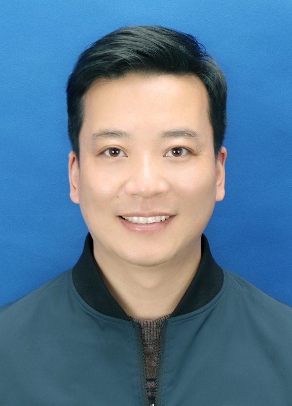 云淡风轻的第二张照片--平顶山相亲服务中心