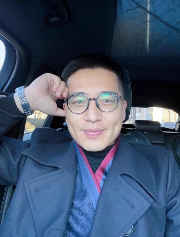 只为与你相遇的第二张照片--平顶山相亲服务中心