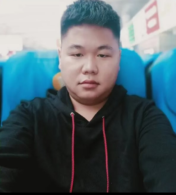 黄斌的第二张照片--平顶山相亲服务中心