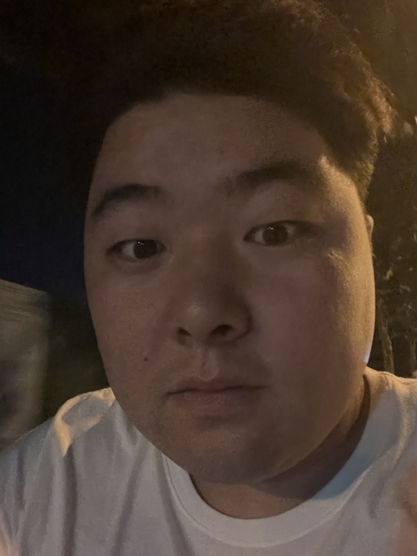 丹尼的第一张照片--平顶山相亲服务中心