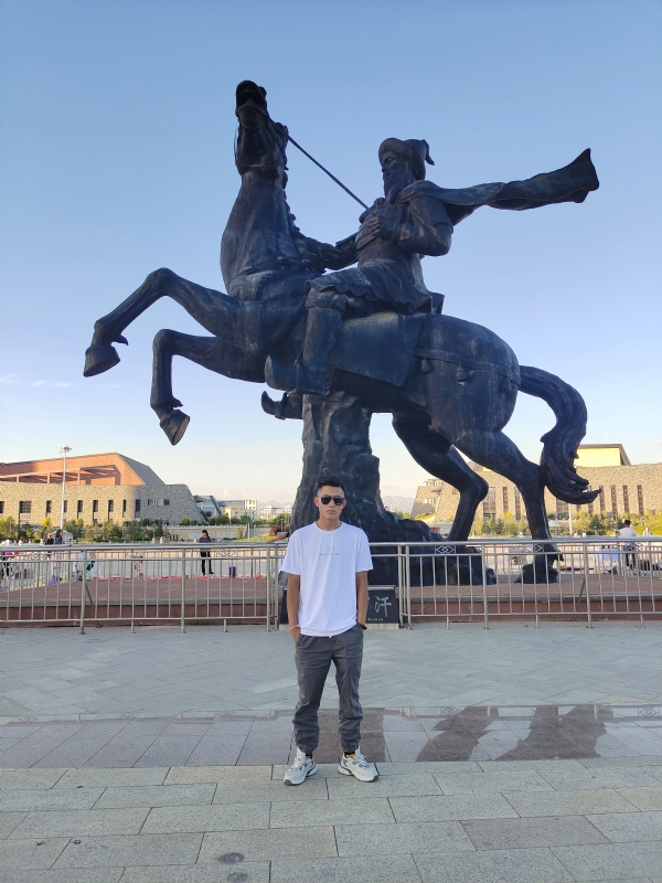 小白的第一张照片--平顶山相亲服务中心