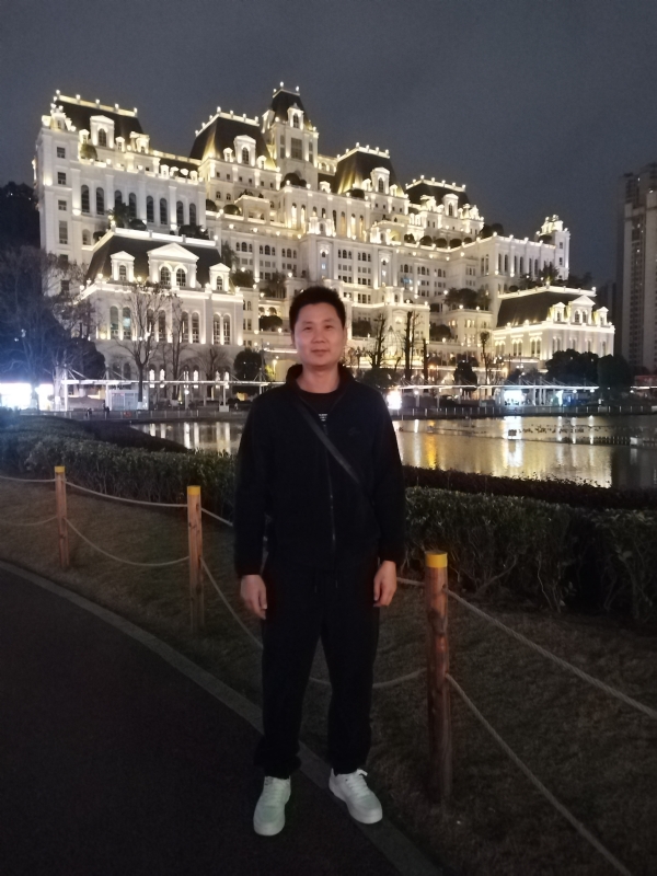 另一半的她的第三张照片--平顶山相亲服务中心