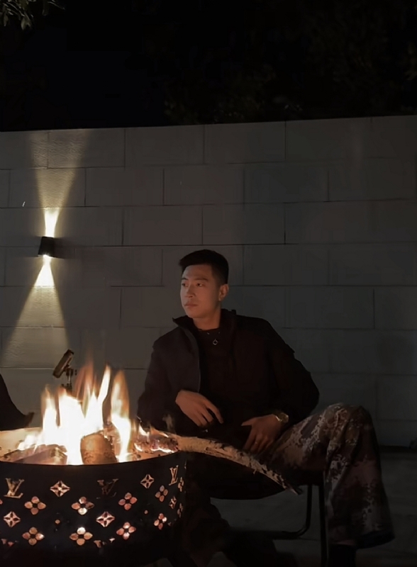 南风知我意的第一张照片--平顶山相亲服务中心