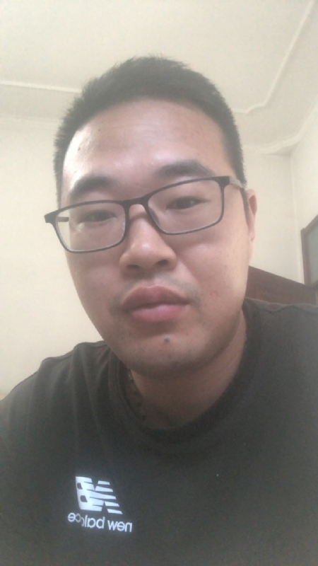 烟花的第一张照片--平顶山相亲服务中心