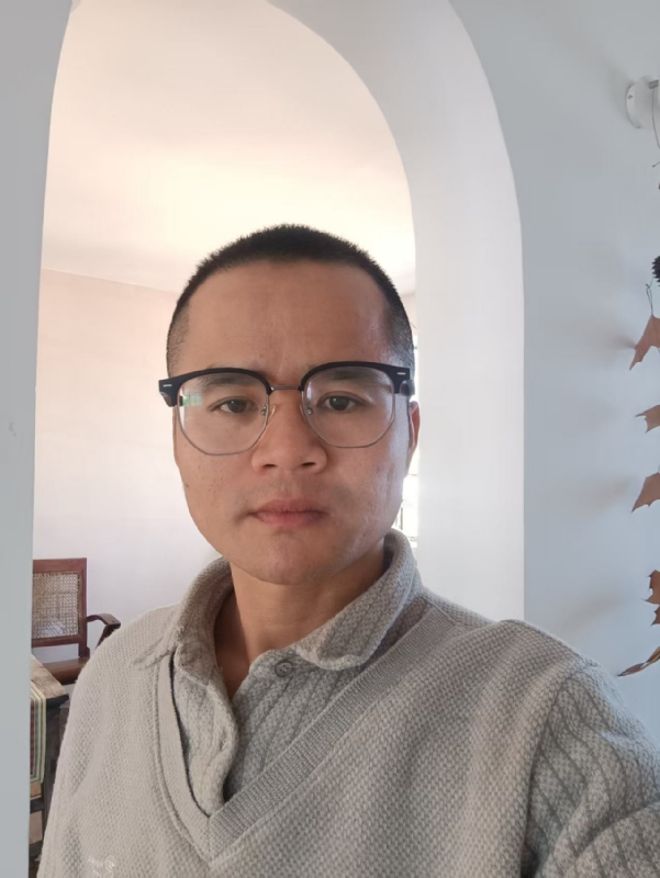 戴戴的第二张照片--平顶山相亲服务中心