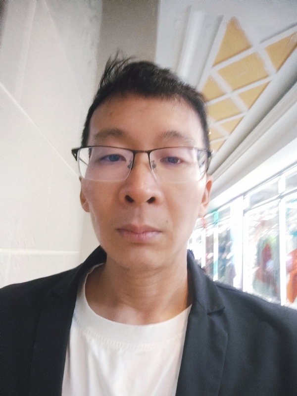 欣欣向荣的第一张照片--平顶山相亲服务中心